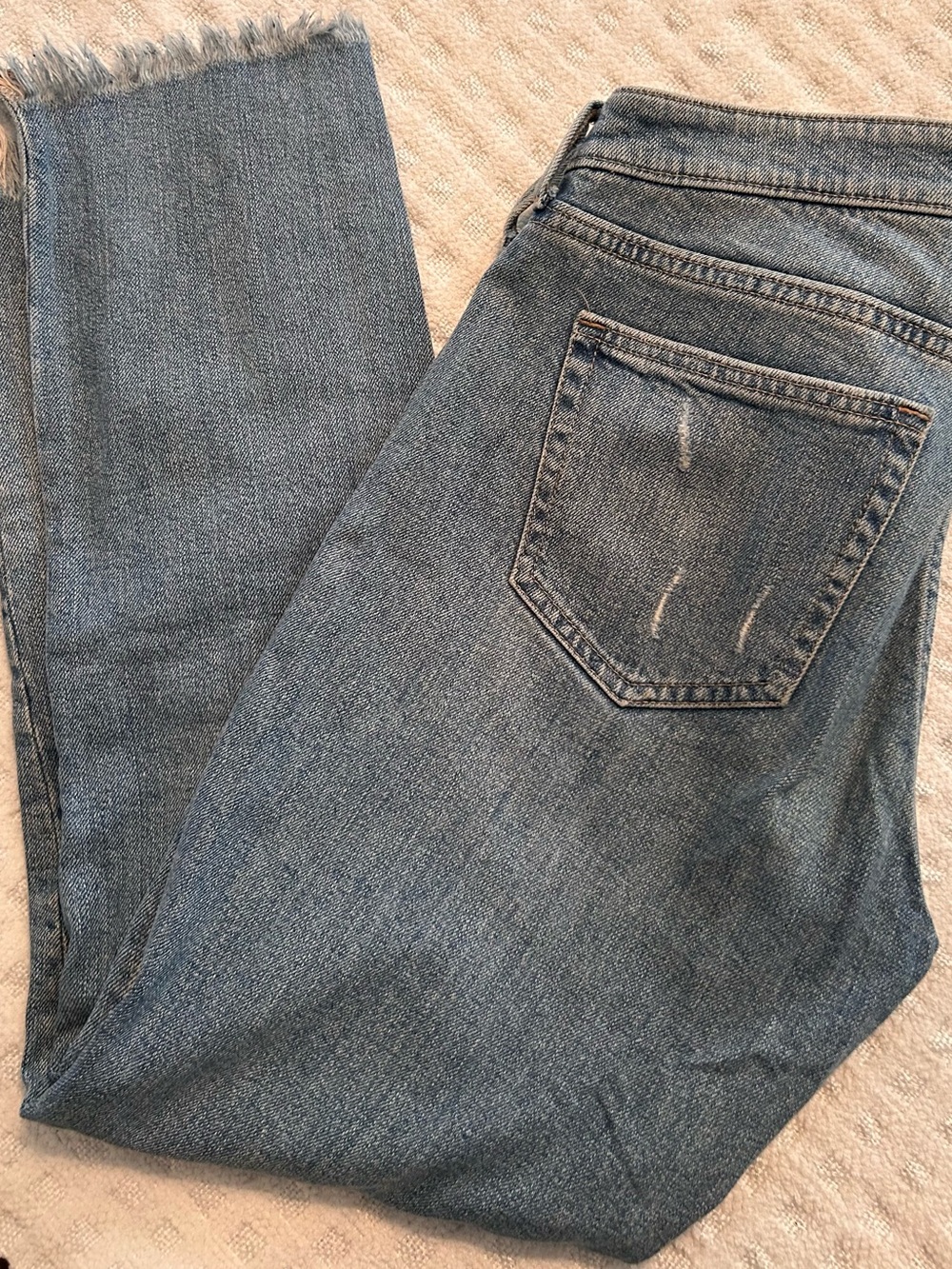 GAP Women's Straight Leg Denim Jeans in Medium Blue with Frayed Hem